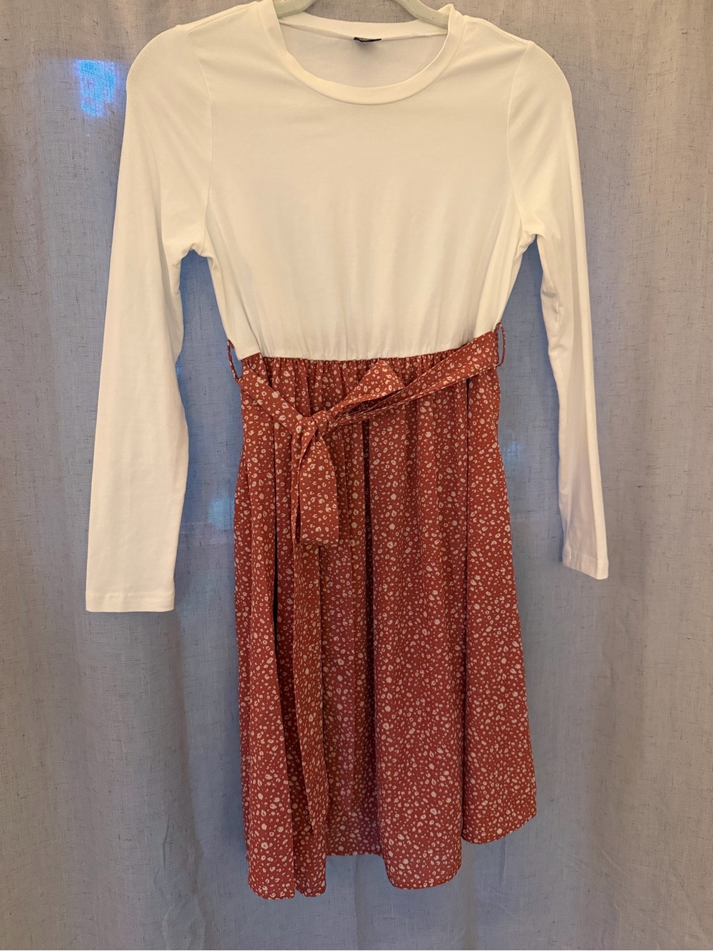 SHEIN Maternity Dress White top w/ Rust Floral Skirt Midi Dress